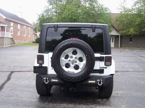 Used 2015 Jeep Wrangler Sahara w/ Dual Top Group image 5