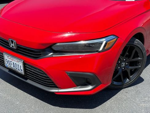 Used 2022 Honda Civic Sport image 3
