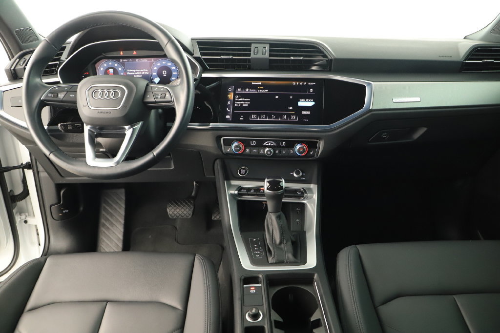 Certified 2024 Audi Q3 2.0T Premium w/ Convenience Package AWD/4WD image 18