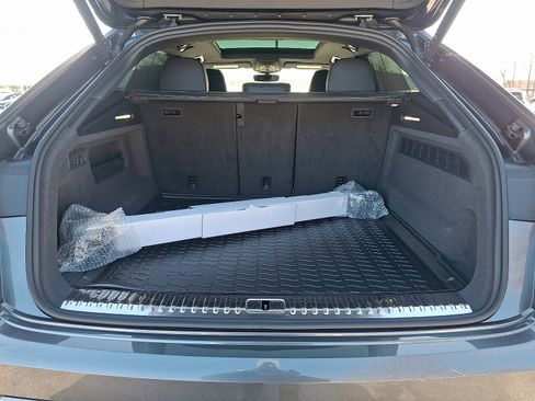 Used 2023 Audi RS Q8 image 28