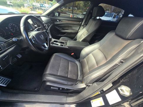 Used 2019 Honda Accord Sport image 21