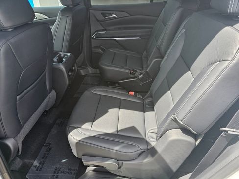 New 2026 Chevrolet Traverse LT w/ Midnight/Sport Edition AWD/4WD image 25