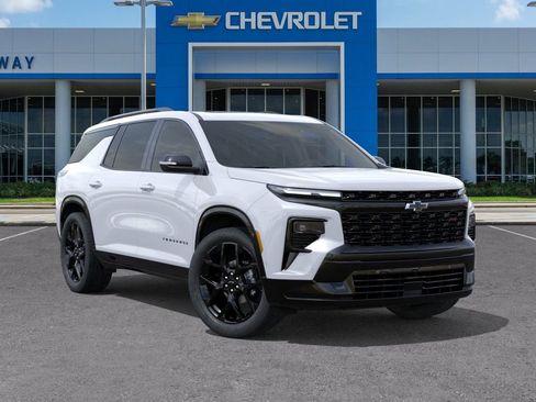 New 2026 Chevrolet Traverse RS w/ LPO, Floor Liner Package image 7