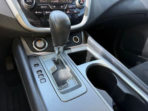 Used 2019 Nissan Murano S w/ Cargo Package AWD/4WD image 10