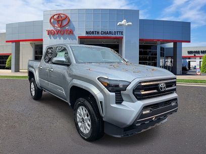 New 2025 Toyota Tacoma SR5
