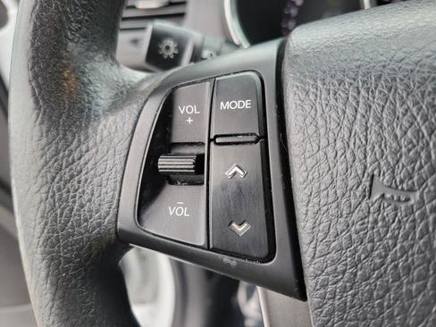 Used 2013 Kia Sorento LX w/ Value Pkg image 20