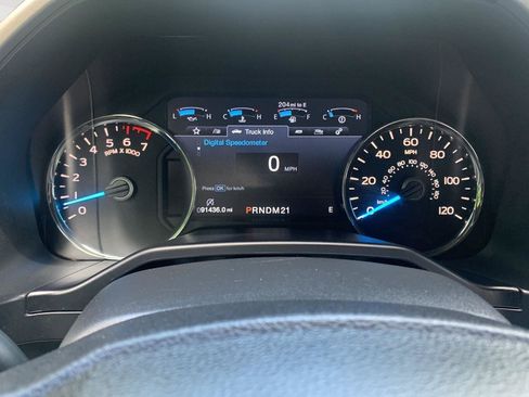 Used 2016 Ford F150 Lariat AWD/4WD image 23