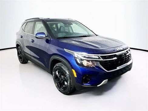 New 2026 Kia Seltos EX w/ EX Sunroof Package image 3