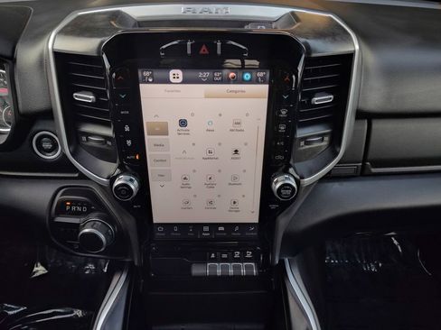 Used 2023 RAM 1500 Lone Star image 7