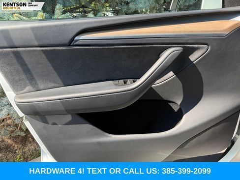 Used 2023 Tesla Model Y Long Range AWD/4WD image 15