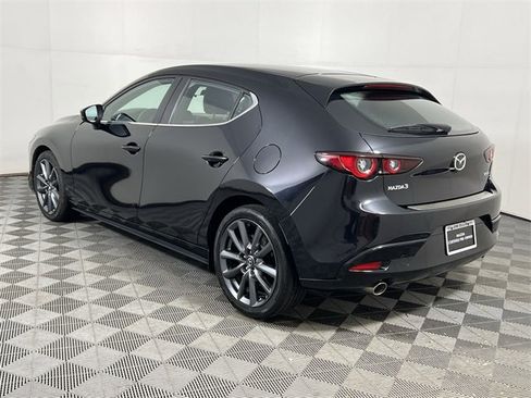 Certified 2022 MAZDA MAZDA3 s image 6