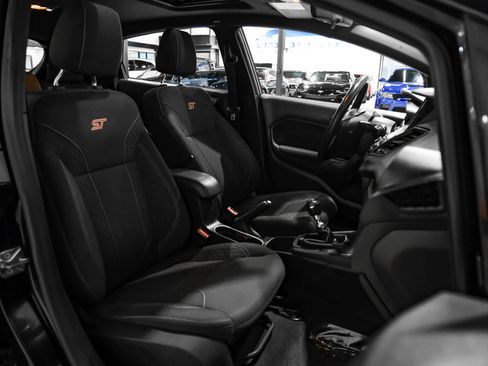Used 2017 Ford Fiesta ST FWD image 36