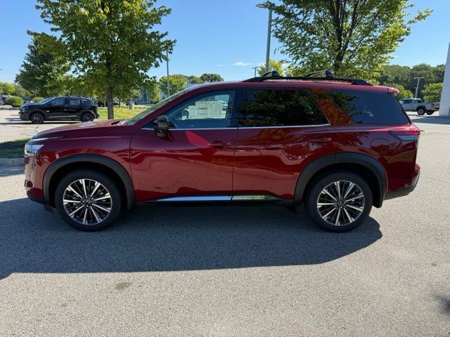 New 2026 Nissan Pathfinder Platinum AWD/4WD image 8