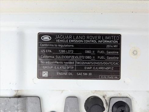 Used 2014 Land Rover Range Rover Evoque Pure Premium image 26