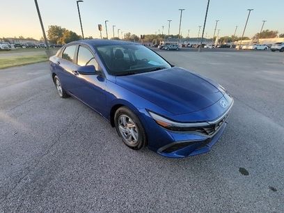 Used 2024 Hyundai Elantra SE