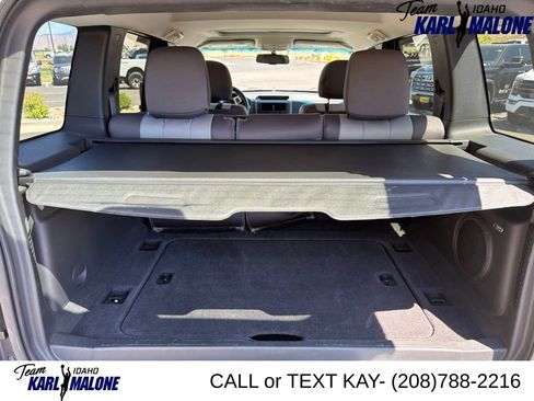 Used 2010 Jeep Liberty Renegade w/ Premium Group AWD/4WD image 10