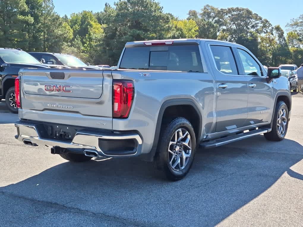 Used 2023 GMC Sierra 1500 SLT w/ SLT Premium Package AWD/4WD image 5