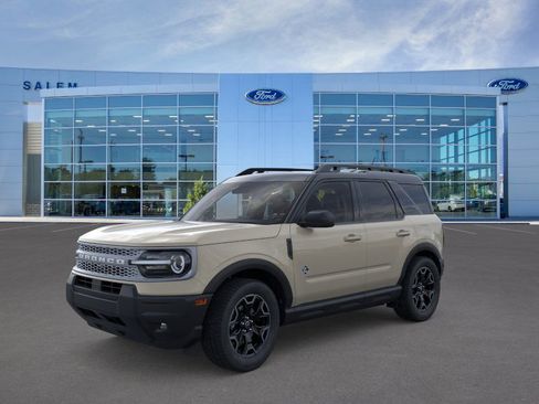 New 2025 Ford Bronco Sport Outer Banks image 2