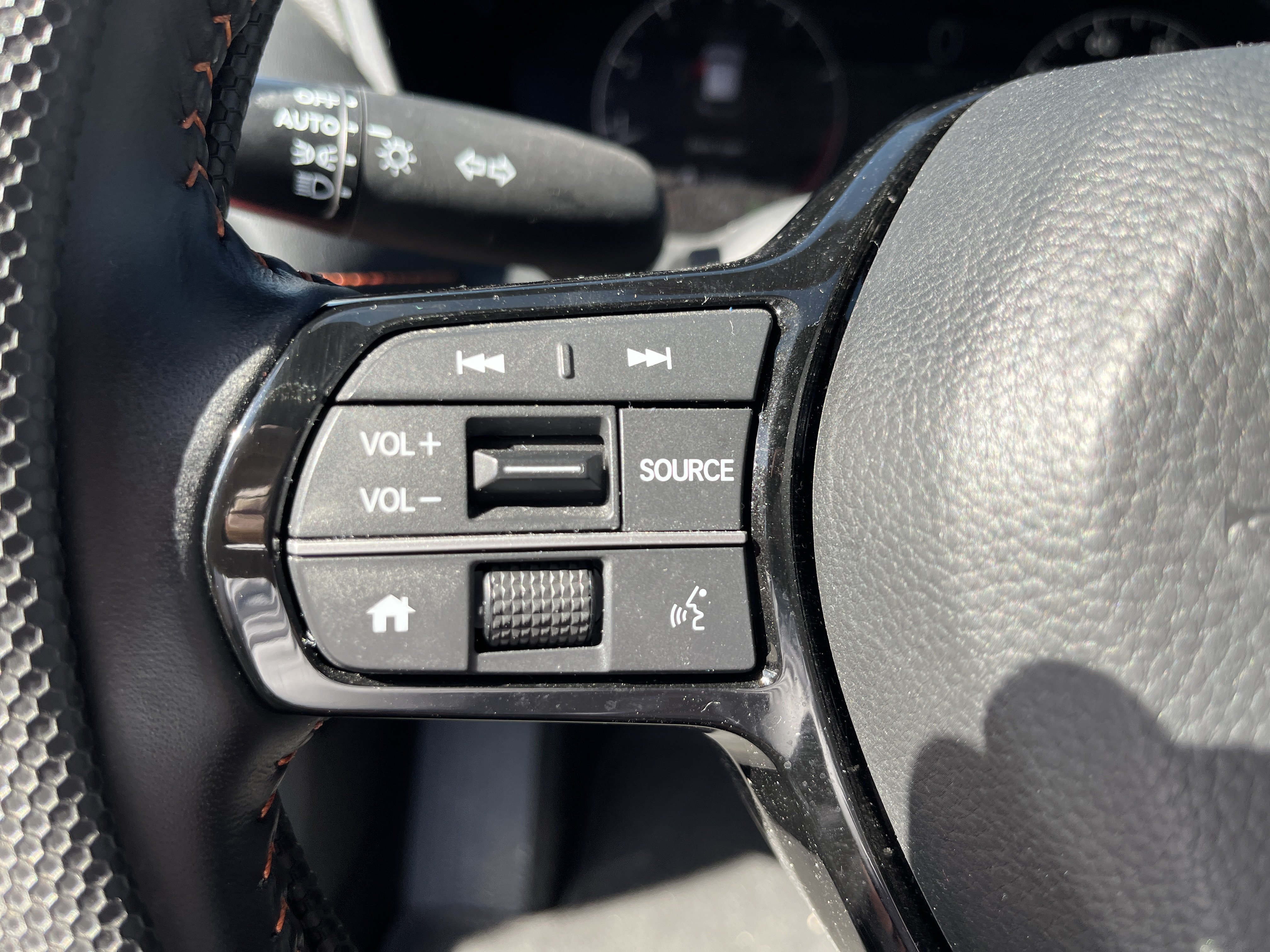 Used 2025 Honda HR-V Sport image 22