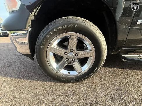 Used 2011 RAM 1500 ST w/ ST Popular Equipment Group AWD/4WD image 14