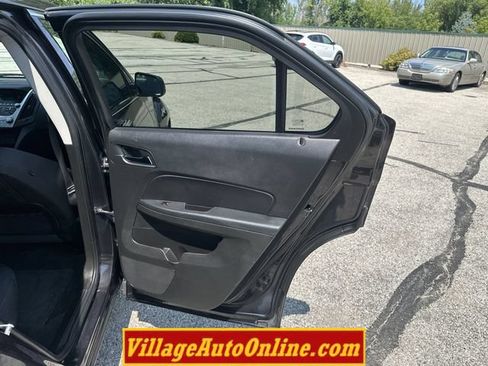 Used 2015 Chevrolet Equinox LT w/ Driver Convenience Package AWD/4WD image 28