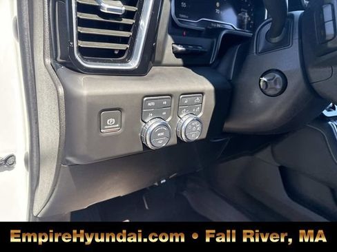 Used 2022 GMC Sierra 1500 Denali Ultimate AWD/4WD image 21