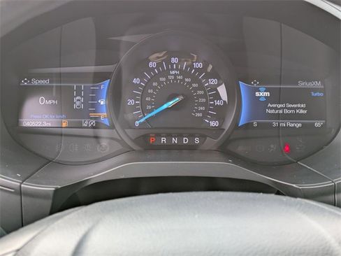 Used 2022 Ford Edge SE image 19