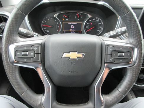 Used 2024 Chevrolet Blazer LT w/ Convenience Package FWD image 23