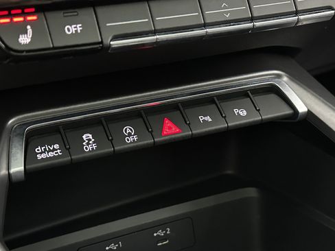 Used 2024 Audi A3 2.0T Premium image 17