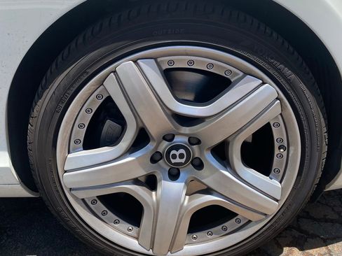 Used 2014 Bentley Continental Mulliner image 24