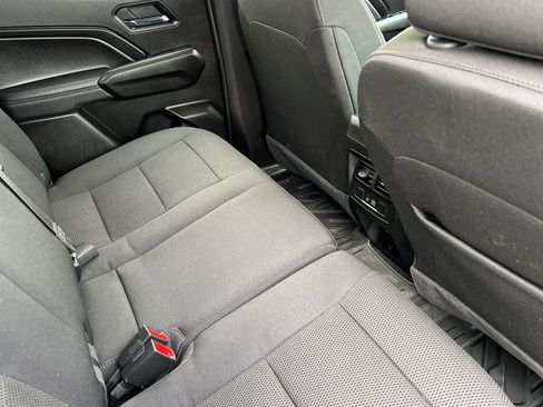 Used 2025 GMC Canyon Elevation w/ Convenience Package image 16