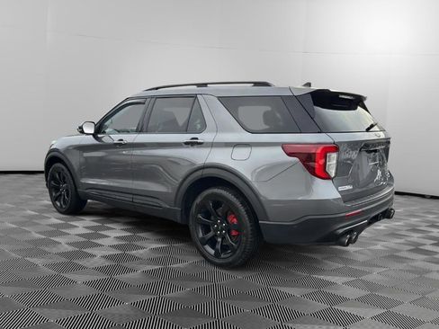 Used 2022 Ford Explorer ST w/ Equipment Group 401A image 3