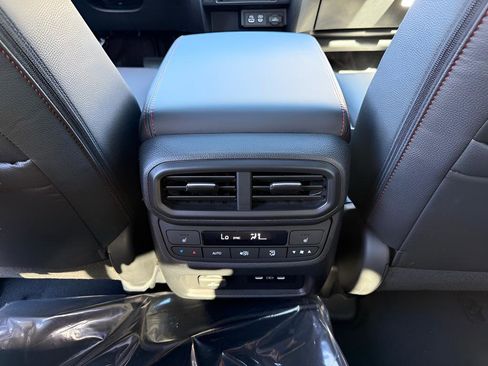 New 2026 Honda Ridgeline Black Edition image 14