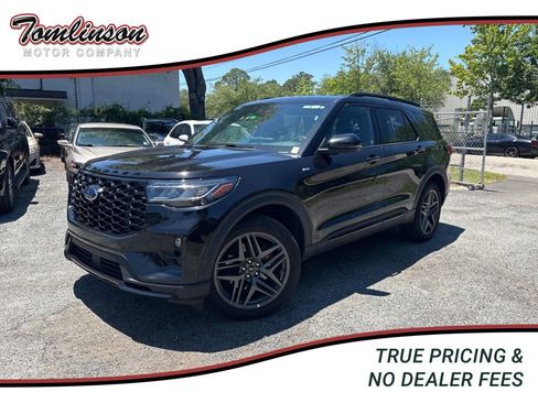 Used 2025 Ford Explorer ST-Line w/ ST-Line Street Pack AWD/4WD image 1