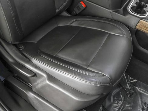 Used 2020 Chevrolet Silverado 1500 LT Trail Boss AWD/4WD image 50