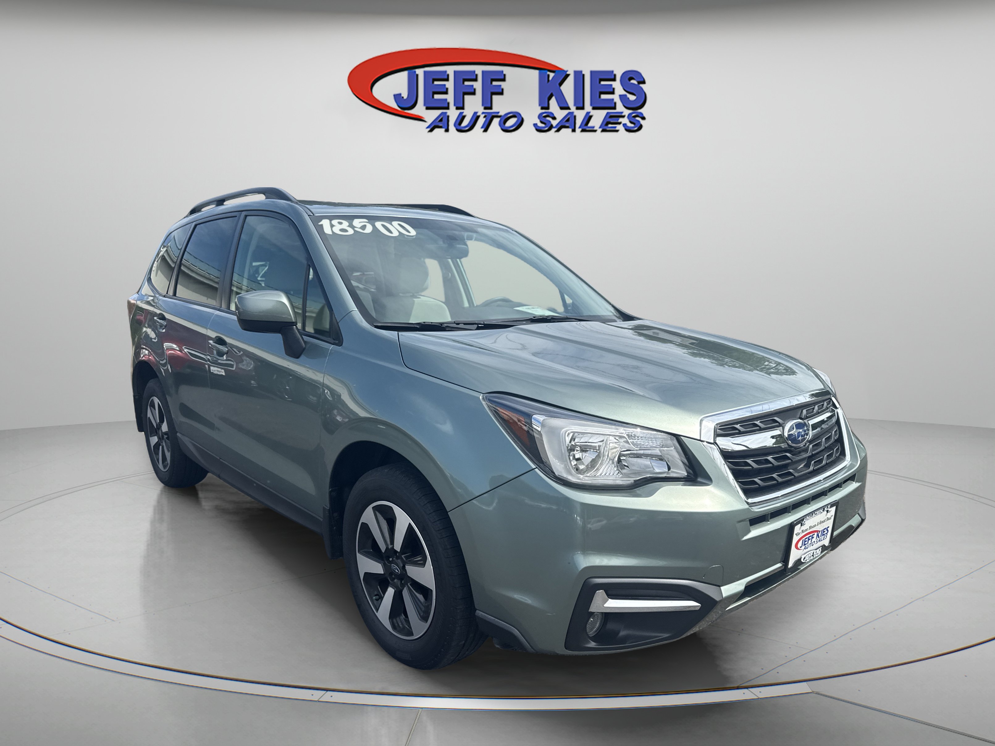 Used 2018 Subaru Forester 2.5i Premium AWD/4WD image 3