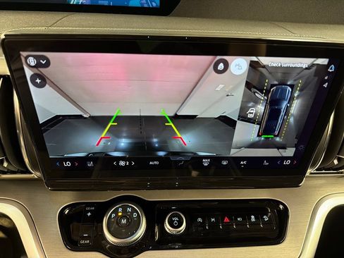 New 2027 Ford Expedition Max Platinum w/ Driver's Package AWD/4WD image 12