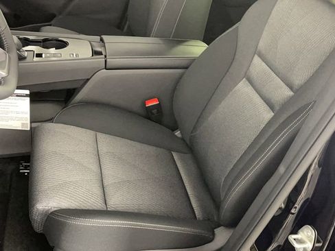 New 2025 Nissan Rogue SV image 12