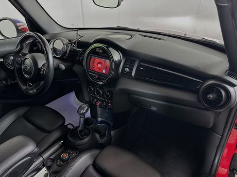 Used 2019 MINI Cooper S image 29