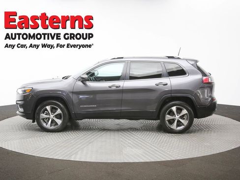 Used 2021 Jeep Cherokee Limited image 57
