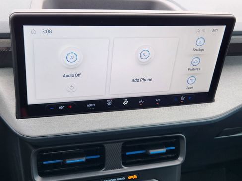 New 2026 Ford Maverick XLT AWD/4WD image 17