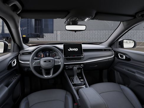 New 2026 Jeep Compass Limited image 17