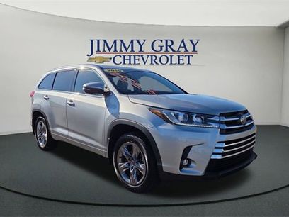 Used 2019 Toyota Highlander Limited Platinum
