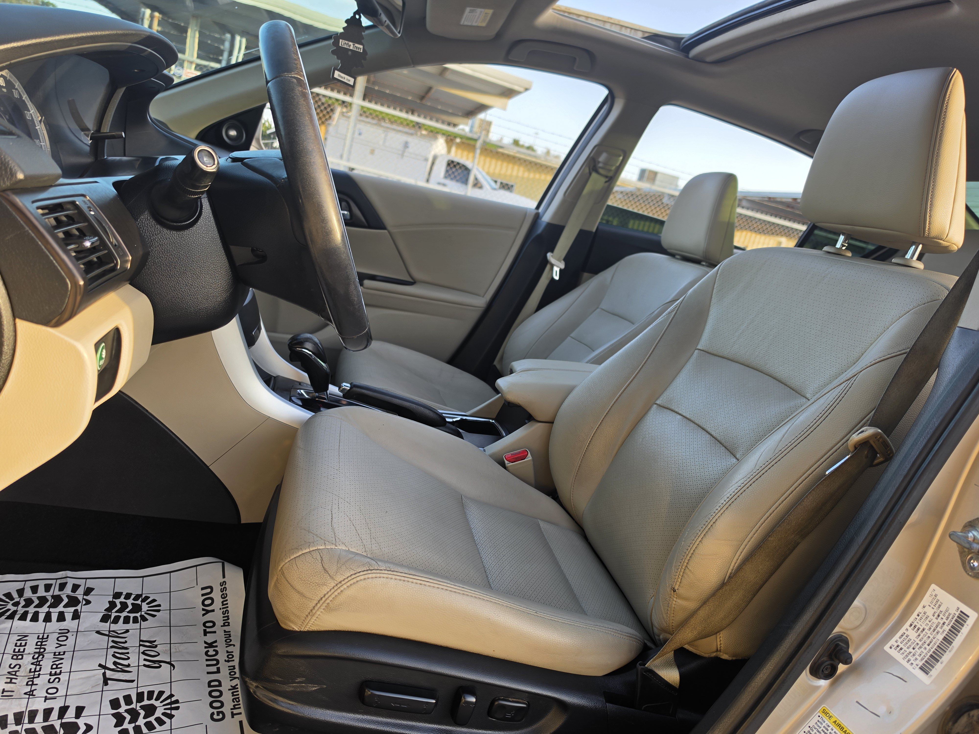 Used 2015 Honda Accord EX-L image 25