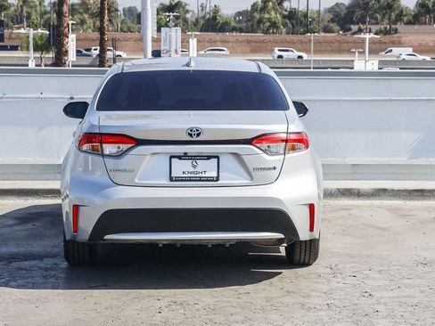 Used 2022 Toyota Corolla LE image 8
