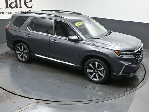 Used 2023 Honda Pilot Touring image 48