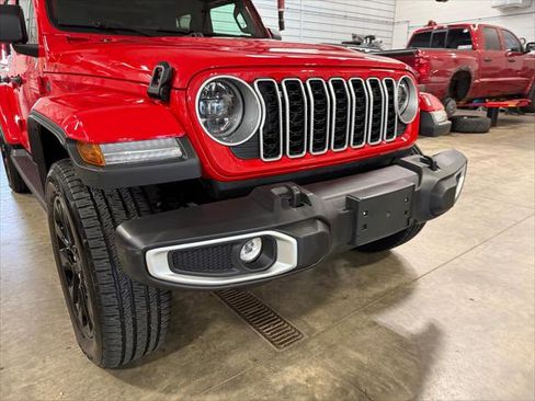 Certified 2025 Jeep Wrangler Unlimited Sahara AWD/4WD image 2