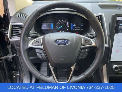 Used 2024 Ford Edge SEL image 11