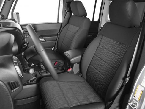 Used 2013 Jeep Wrangler Unlimited Sport image 11