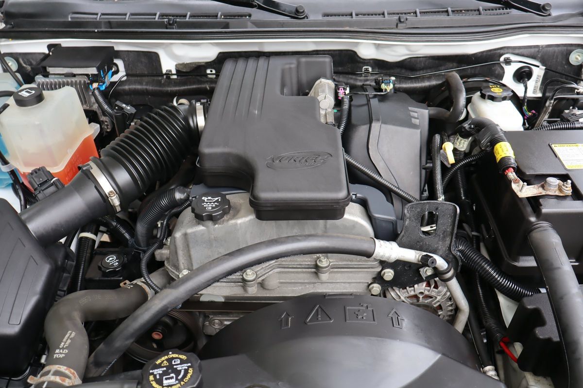 Used 2010 Chevrolet Colorado LT RWD image 35